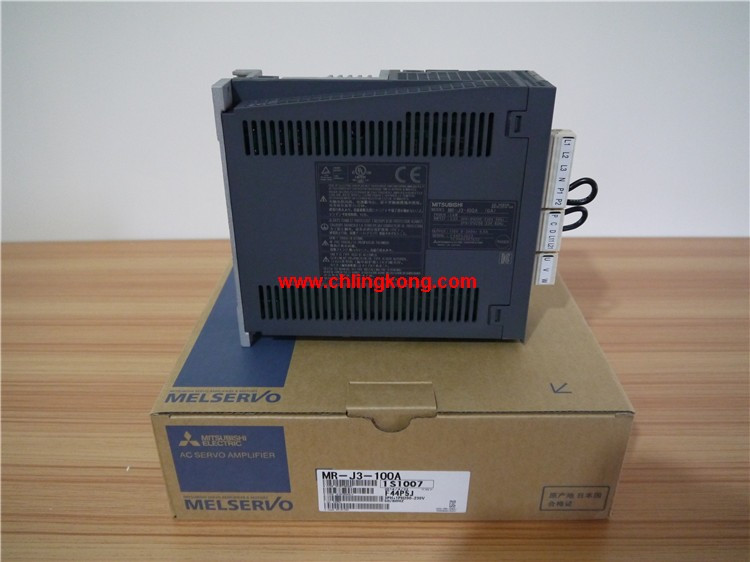 三菱 通用脈沖接口型驅動器 MR-J3-100A